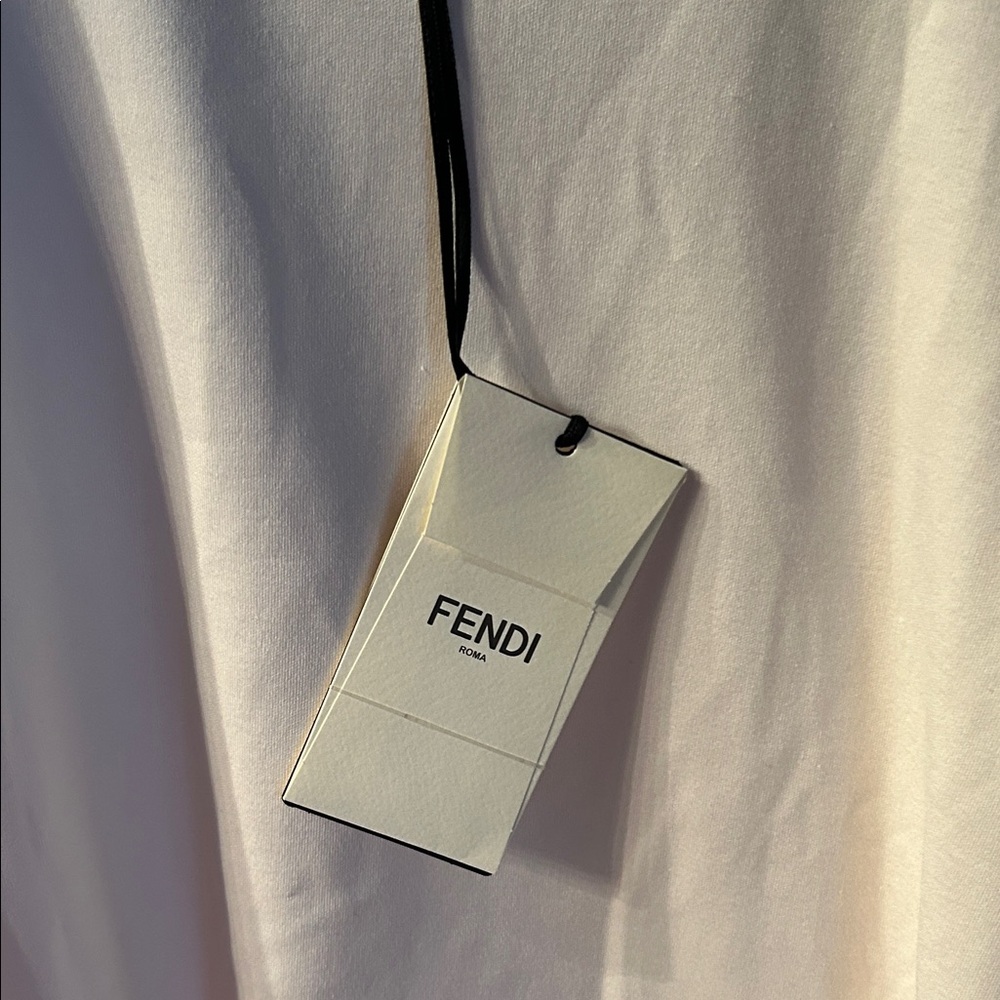 Fendi womens tee - Picture 2 of 11